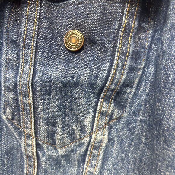 Vintage Levi’s Distressed Denim Jacket Size Medium - Picture 3 of 13